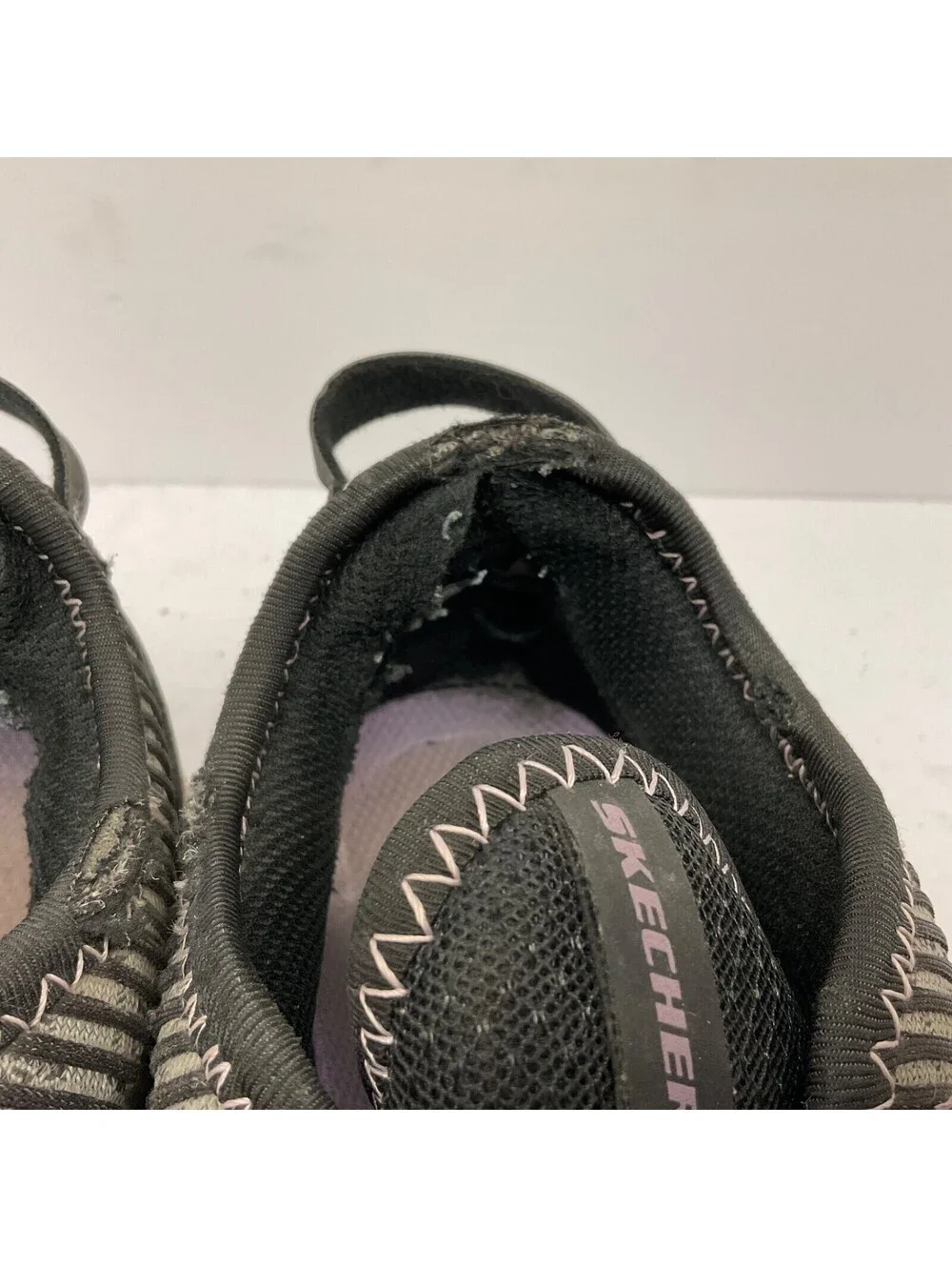 SKECHERS Women’s Static Dissipative Lace Up Work Shoes 99B96553 Black Purple 9M
